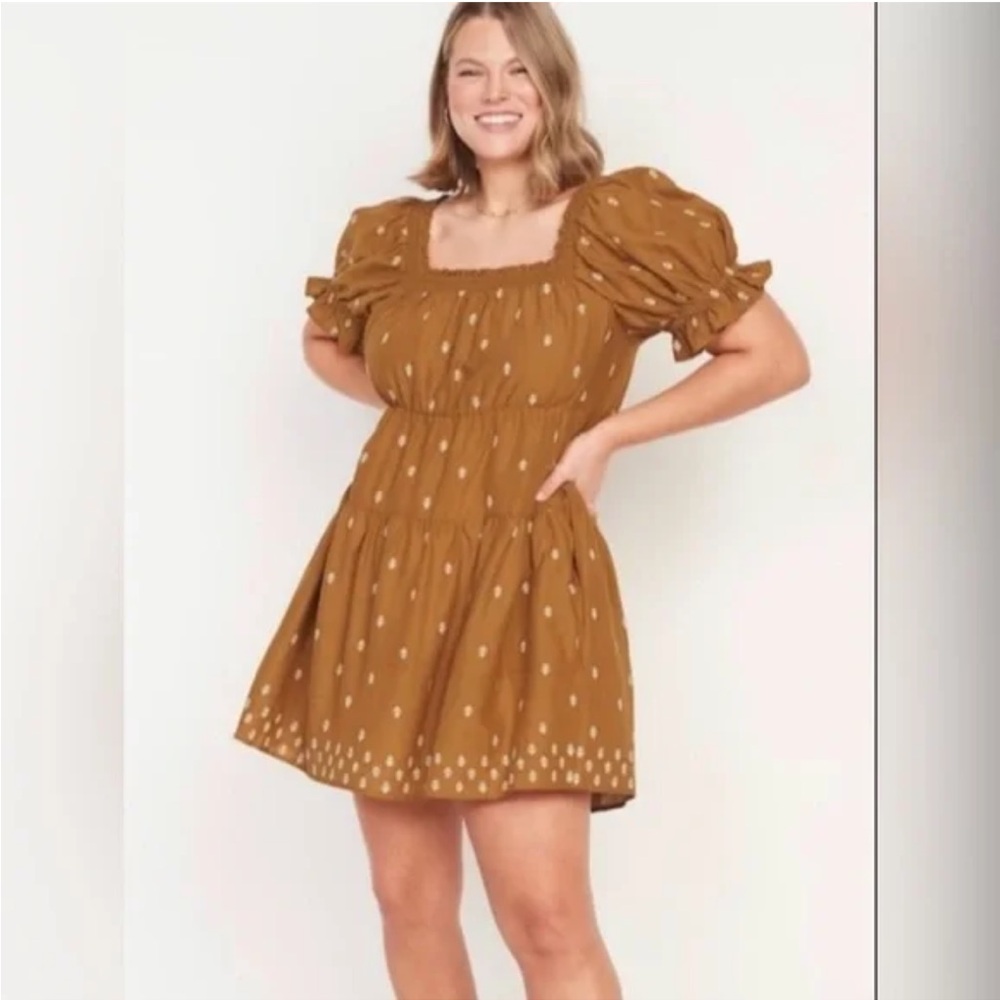 GAP/Old Navy Puff Sleeves embroidered Terracotta Smocked Swing Mini Dress